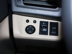 2011款 1.5L 手动 优悦型