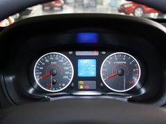 2011款 1.5L 手动 优悦型