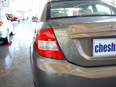 2011款 1.5L 手动 优悦型