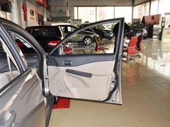 2011款 1.5L 手动 优悦型
