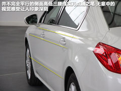 2011款 2.3L 自动 豪华版