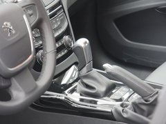 2011款 2.3L 自动 豪华版
