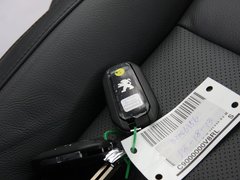 2011款 2.3L 自动 豪华版