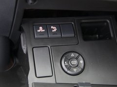 2011款 2.3L 自动 豪华版