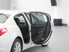 2011款 2.3L 自动 豪华版