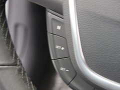 2011款 2.3L 自动 豪华版