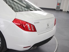 2011款 2.3L 自动 豪华版