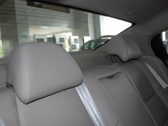 2011款 2.3L 自动 豪华版