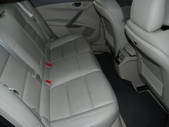 2011款 2.3L 自动 豪华版