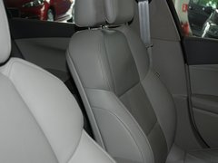 2011款 2.3L 自动 豪华版
