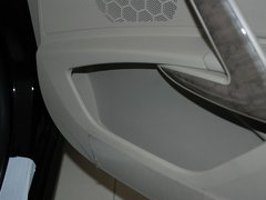 2011款 2.3L 自动 豪华版