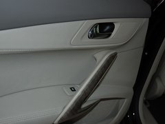 2011款 2.3L 自动 豪华版