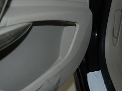 2011款 2.3L 自动 豪华版