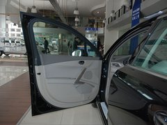 2011款 2.3L 自动 豪华版