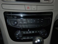 2011款 2.3L 自动 豪华版