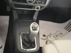 2011款 1.5L 手动 舒适型