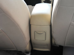 2011款 1.5L 手动 精英型