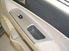 2011款 1.5L 手动 精英型
