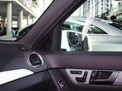 2011款 C200 1.8T 豪华运动旅行版