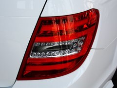 2011款 C200 1.8T 豪华运动旅行版