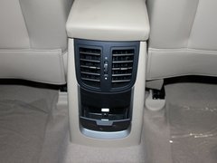 2012款 550S 1.8L 手动 启逸版