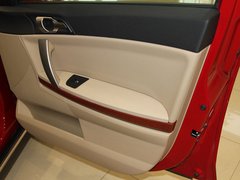 2012款 550S 1.8L 手动 启逸版