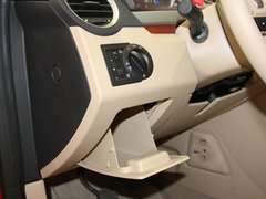 2012款 550S 1.8L 手动 启逸版