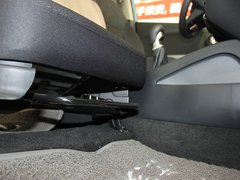 2011款 1.4L 手动 TOP