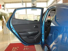2011款 1.4L 手动 TOP