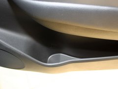 2011款 1.4L 手动 TOP
