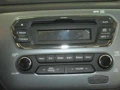 2011款 1.4L 手动 TOP