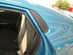 2011款 1.4L 手动 TOP