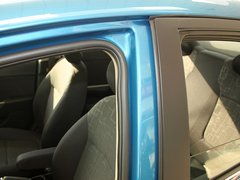 2011款 1.4L 手动 TOP