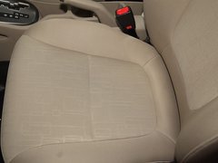 2011款 1.4L 自动 TOP