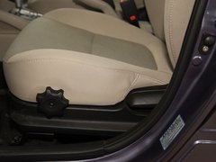 2011款 1.4L 自动 TOP