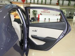2011款 1.4L 自动 TOP