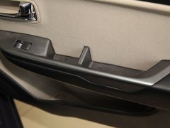 2011款 1.4L 自动 TOP
