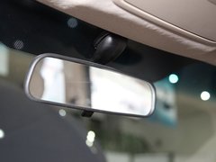 2011款 1.4L 自动 TOP