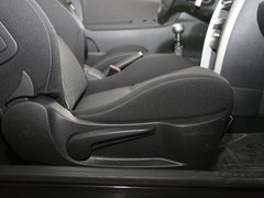 2011款 1.6T 手动 CC 风尚版