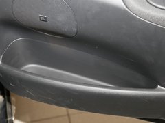 2011款 1.6T 手动 CC 风尚版