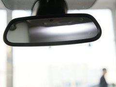 2011款 1.6T 手动 CC 风尚版