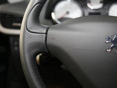 2011款 1.6T 手动 CC 风尚版