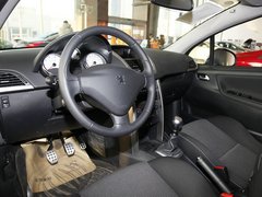 2011款 1.6T 手动 CC 风尚版