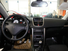 2011款 1.6T 手动 CC 风尚版