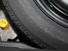 2011款 1.6T 手动 CC 风尚版