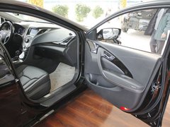 2011款 2.4L 自动 尊贵型