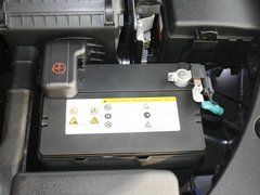 2011款 2.4L 自动 尊贵型