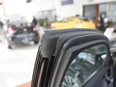 2011款 2.4L 自动 尊贵型
