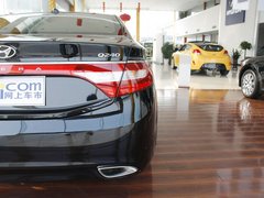 2011款 2.4L 自动 尊贵型