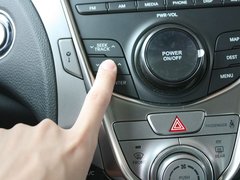 2011款 2.4L 自动 旗舰型